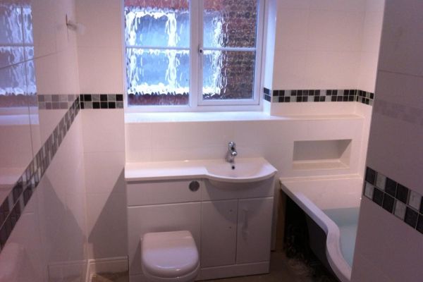 Small Bathroom Tilers - IDC Creative Tiling